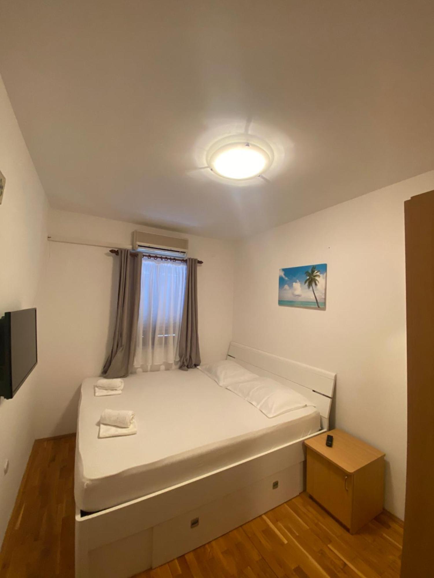Novalja Beach Apartment Eksteriør billede