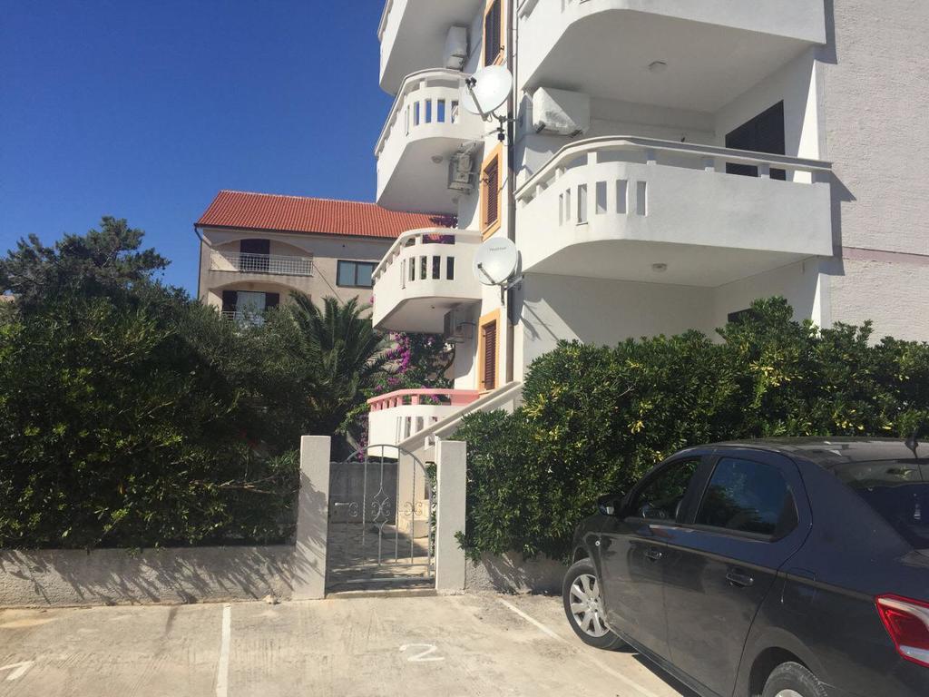 Novalja Beach Apartment Eksteriør billede